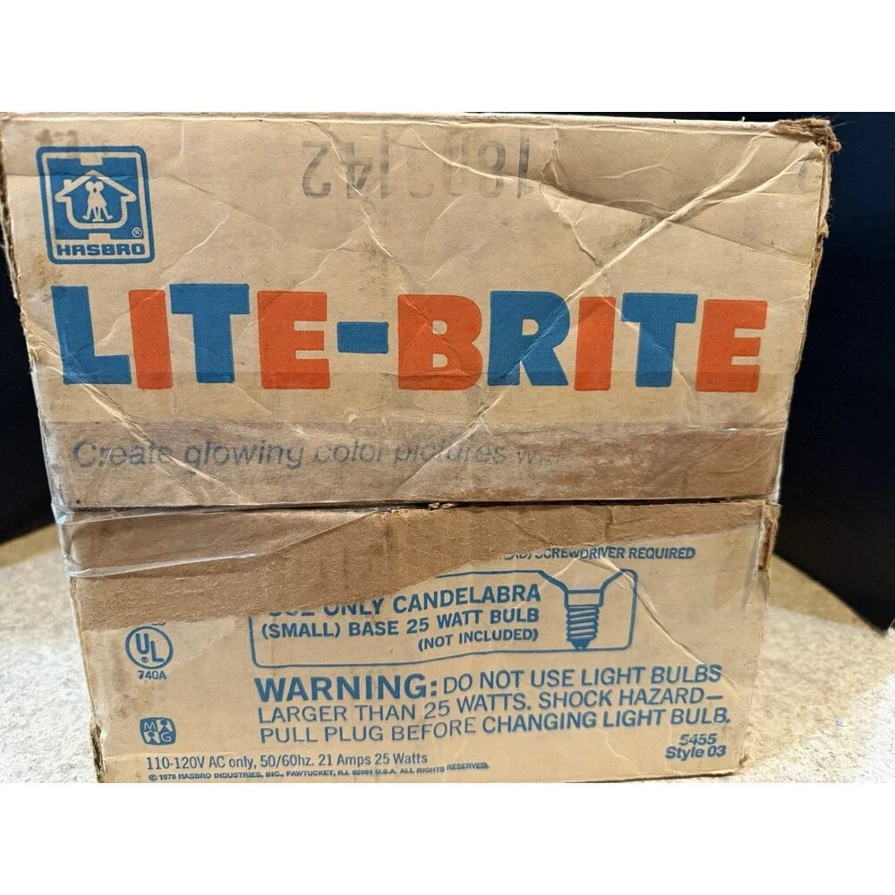 Working 1970’s Hasbro Lite Brite In Box With Pegs And Sheets